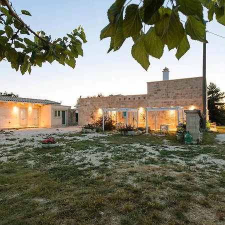 Tenuta Monsalvato *
